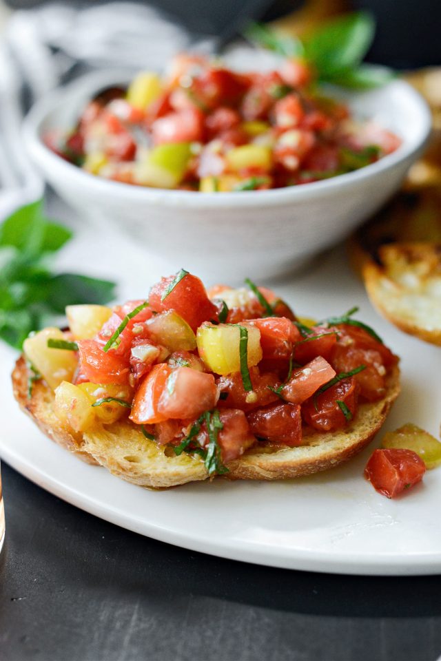 Heirloom-Tomato-Bruschetta-l-SimplyScratch-20