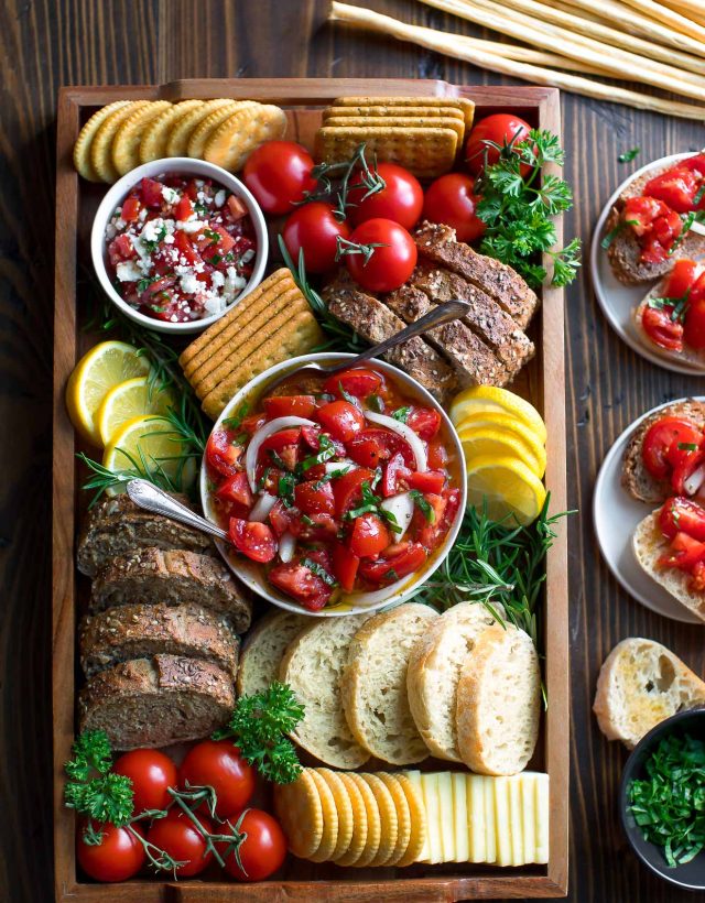 marinated-tomato-bruschetta-board-recipe-3